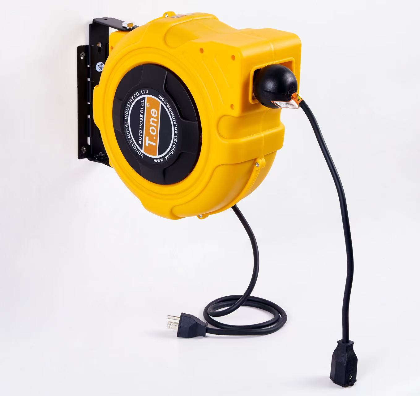 Wall Mounted Automatic Retract - Electric Reel recension och pris